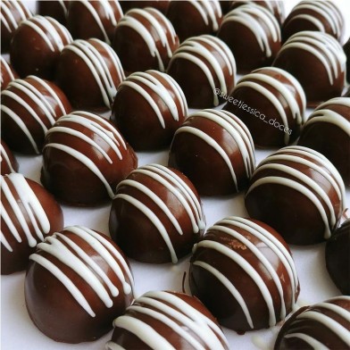 Special Chocolate Mold for Classic Bonbons with a filling 20g SP