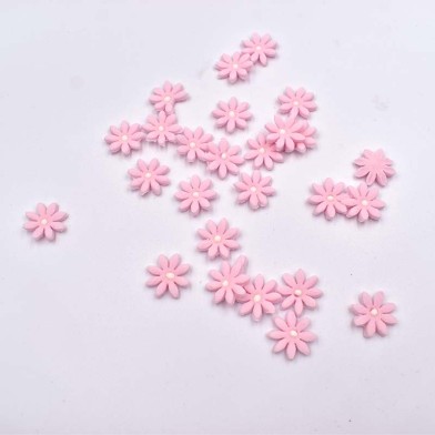 Pink Daisies Set of 50 - 2cm