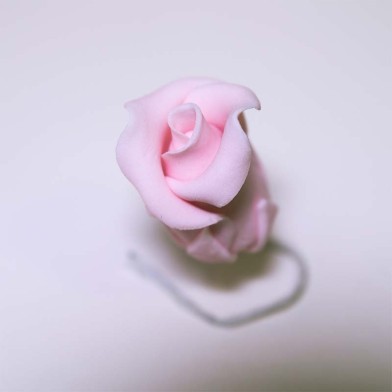 Ροζ Μπουμπούκι Τριαντάφυλλου 2εκ. Χειροποίητο βρώσιμο διακοσμητικό