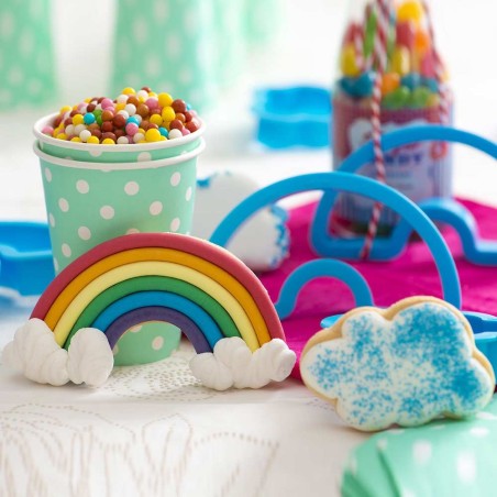 Rainbow and cloud cookie cutter