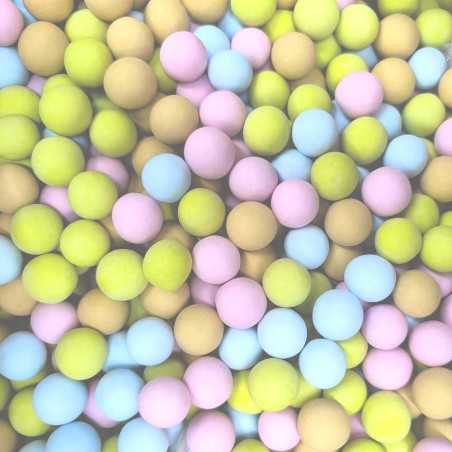 Pastel Multicolored XL Crunchy Balls with Choco paste filling 1.8cm 1kg