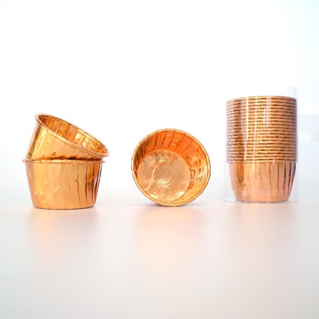 Gold Cupcake cases with Gold Foil inside Dim. Base 5cm, H3,8cm 25pcs