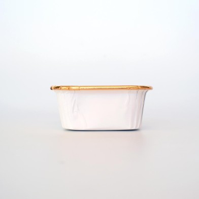 White Square Monoportion Case Dim. Top 8cm, H3,8cm 50pcs