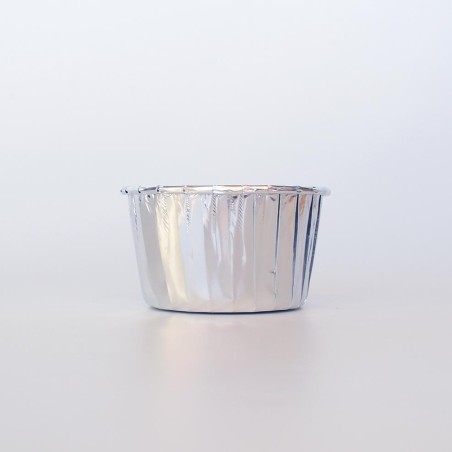 Silver Cupcake cases with Silver Foil inside Dim. Base 5cm, H3,8cm 25pcs