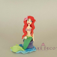 Cake Deco Mermaid sitting on a rock (inspired by the disney figure Ariel)