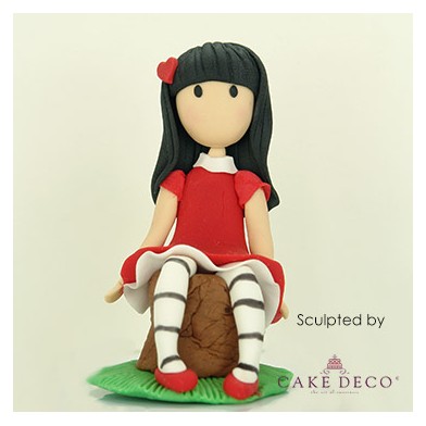 Cake Deco little brunette girl without mouth (inspired by the cartoon figure Gorjuss)